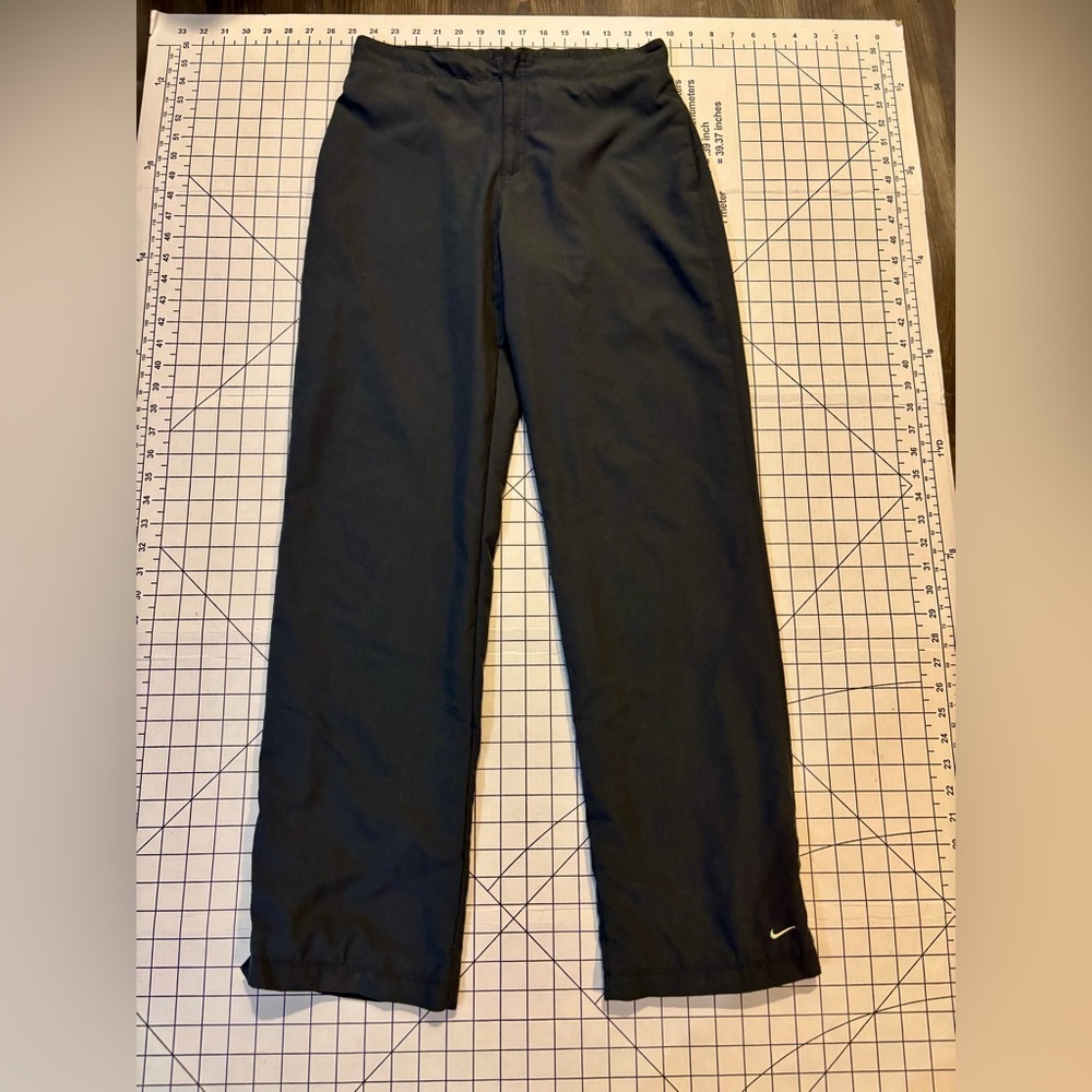 Nike‎ Women’s Size Small Gray Athletic Pants